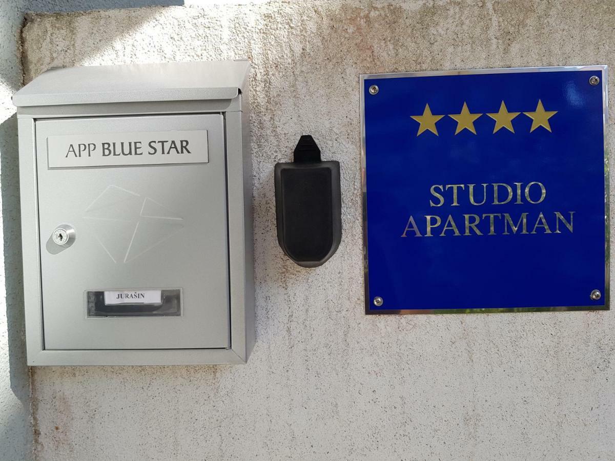 Blue Star Apartment Premantura Luaran gambar